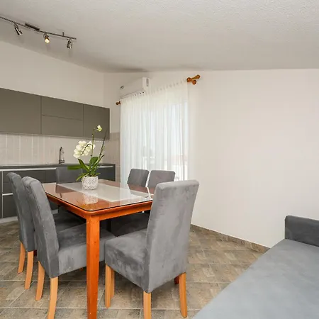 Apartment Stunning In With Wifi